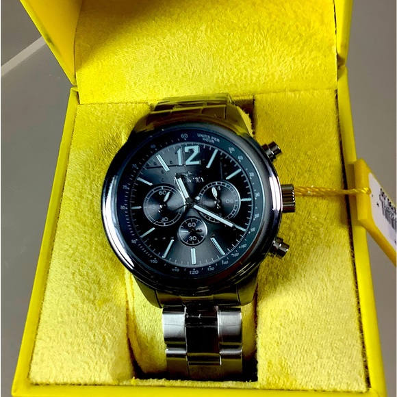 MEN'S INVICTA AVIATOR WRIST WATCH POLISHED SILVER TONE BRACELET